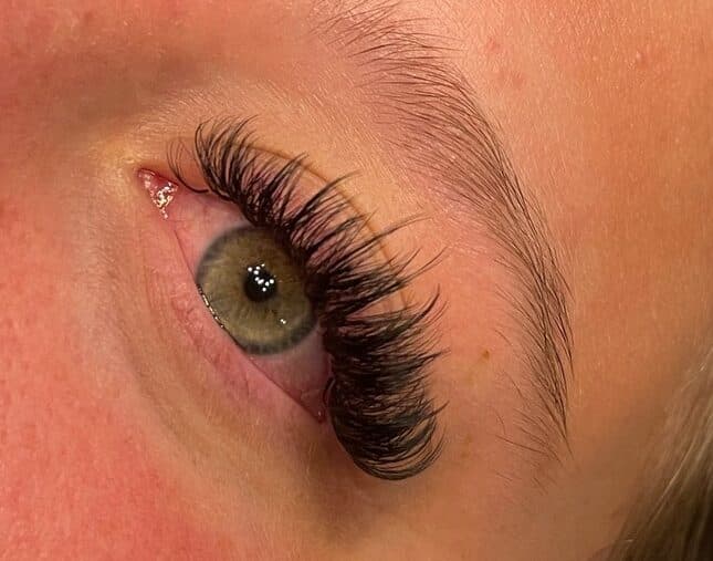Eyelash extensions at Gossip & Nail Spa South Side